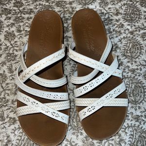 Skechers - Luxe Foam wedge sandal - Size 8.5 - GUC